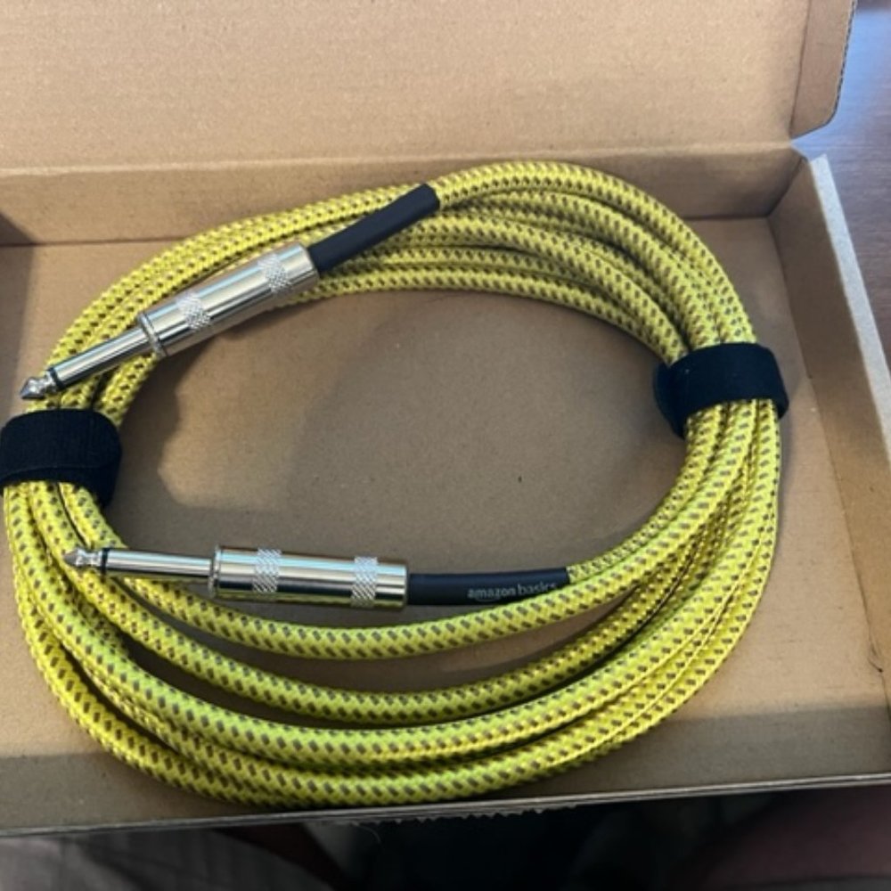 Amazon Basics 1/4 Inch Tweed Cloth Straight Guitar Instrument Cable, 10 …